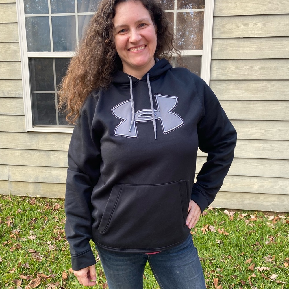 Men’s Under Armour Hooded Sweatshirt- Large